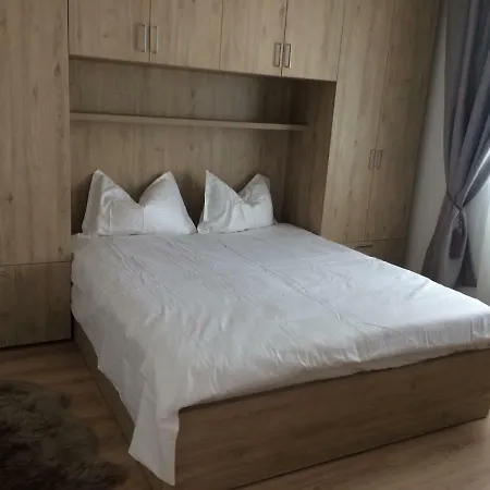 Lägenhet De Inchiriat Olimpic Rezidence *